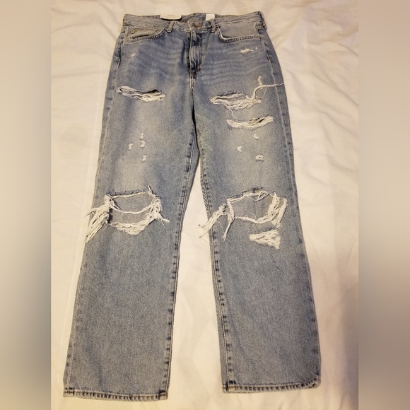 H&M Denim - NWT H&M Original Strainght Fit Hogh Waist & Denim Size 30 Color Light Blue